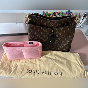 Louis Vuitton Odeon MM